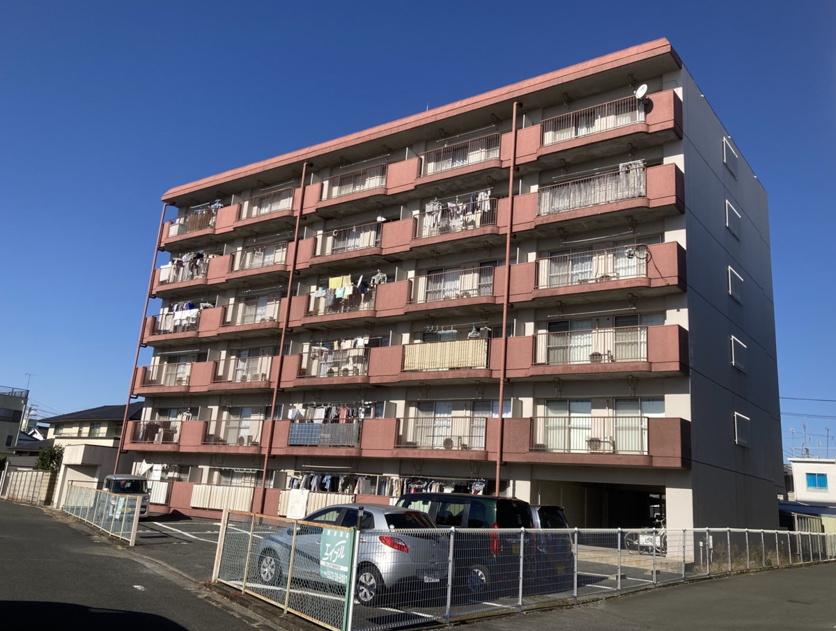 リバーサイド レジデンス